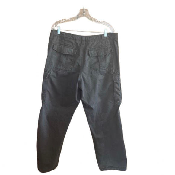 Eddie Bauer Mens 36x 30 cargo pant. - Picture 2 of 10
